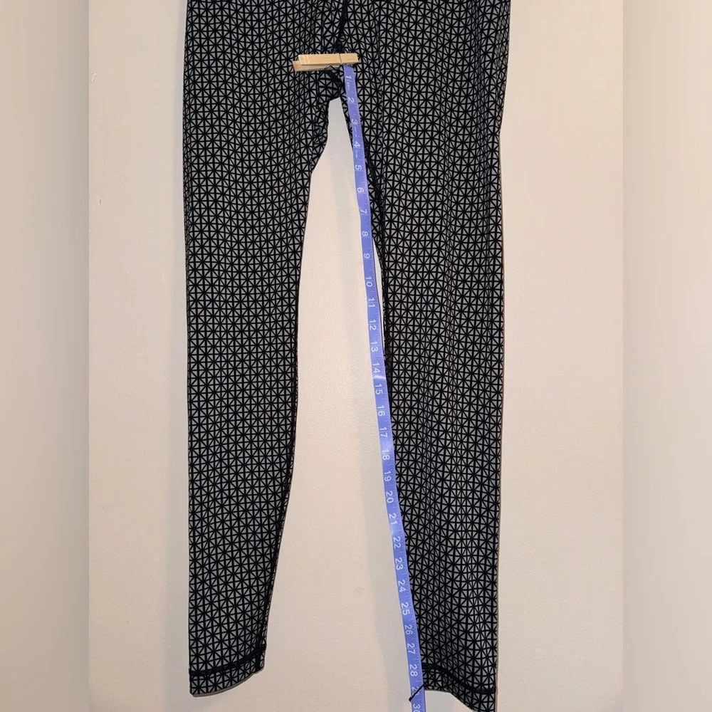 LULULEMON RARE MID-RISE LEGGINGS SIZE 8 - Picture 6 of 7